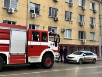Общество огън в следствието във враца: изгоряха ли следите за случая „околчица“? Прокуратурата с извънредно обяснение 2026 ogan sledstvieto vav vratsa izgoryaha sledite sluchaya 1 общество електроуред тип &bdquo;бързовар&ldquo;, забравен в помещение, ползвано от техническия персонал (шофьорите), е причината за пожара в сградата на окръжния следствен отдел към окръжна... Iustitia. Bg огън в следствието във враца: изгоряха ли следите за случая „околчица“? Прокуратурата с извънредно обяснение 2026 2026-02-13 13:17:00 юстиция общество