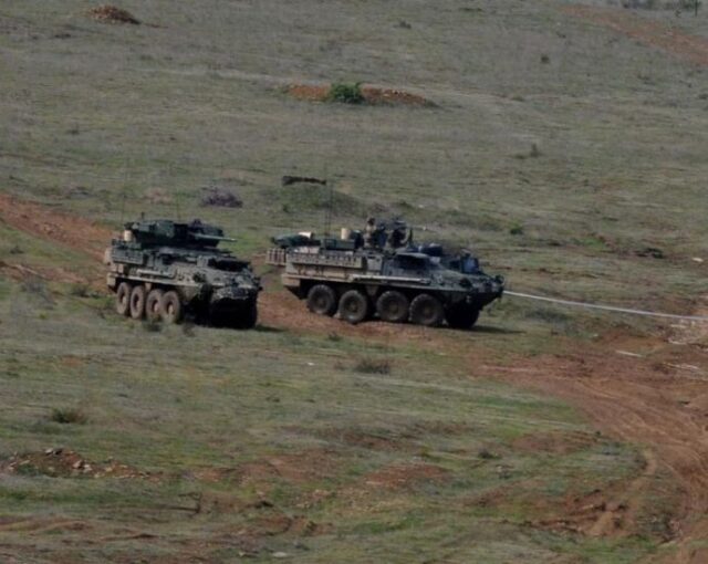 Първите пет бойни бронирани машини „Страйкър“ пристигнаха у нас 2026