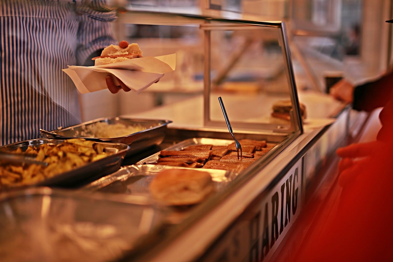 Repas à un euro pour tous les étudiants : "L’afflux annoncé risque de décourager ceux qui en ont le plus besoin" 2026