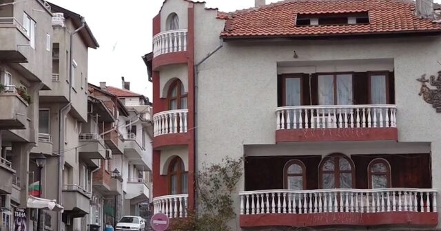 Руснаци разпродават имоти у нас, а чуждите инвестиции растат Руснаци разпродават имоти у нас, а чуждите инвестиции растат 2026