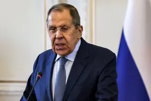 Трампу плевать, чем завершатся переговоры украины и рф — дипломат 2026 trampu plevaty chem zavershatsya peregovory ukrainy dip 3 американскому президенту дональду трампу безразлично как закончатся переговоры между россией и украиной о... Iustitia. Bg трампу плевать, чем завершатся переговоры украины и рф — дипломат 2026 2026-02-05 08:18:00 юстиция