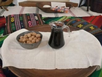 Общество вино за влюбени в бургаския музей 2026 vino vlyubeni burgaskiya muzey 2026 1 общество в седмицата от 9 до 14 февруари 2026 г. , по случай празниците на любовта и виното, всяка влюбена двойка, купувайки билет за посещение на етнографската експозиция (ул.... Iustitia. Bg вино за влюбени в бургаския музей 2026 2026-02-05 08:41:17 юстиция общество