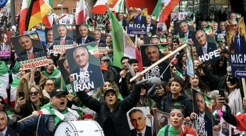 Avrupa medyası iğrençliği: i̇ran'da ilkokul öğrencileri meğer ölmüyor, okullarda dans ediyormuş! 2026 avrupa medyas ren ran ilkokul rencileri yor okullarda d 2 iustitia. Bg avrupa liderleri i̇ran’a yönelik saldırıların başlamasının hemen ardından abd ve i̇srail’e destek... Iustitia. Bg avrupa medyası iğrençliği: i̇ran'da ilkokul öğrencileri meğer ölmüyor, okullarda dans ediyormuş! 2026 2026-03-01 13:53:42 adalet - iustitia. Bg