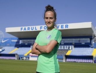 Sport бургазлийка е №1 в родния женски футбол 2026 burgazliyka rodniya zhenski futbol 2026 1 sport бургазлийката николета бойчева беше обявена за футболист №1 за 2025-а година при жените. Тя поделя първото място със съотборничката си в националния ни отбор евдокия... Iustitia. Bg бургазлийка е №1 в родния женски футбол 2026 2026-03-24 15:07:52 юстиция sport