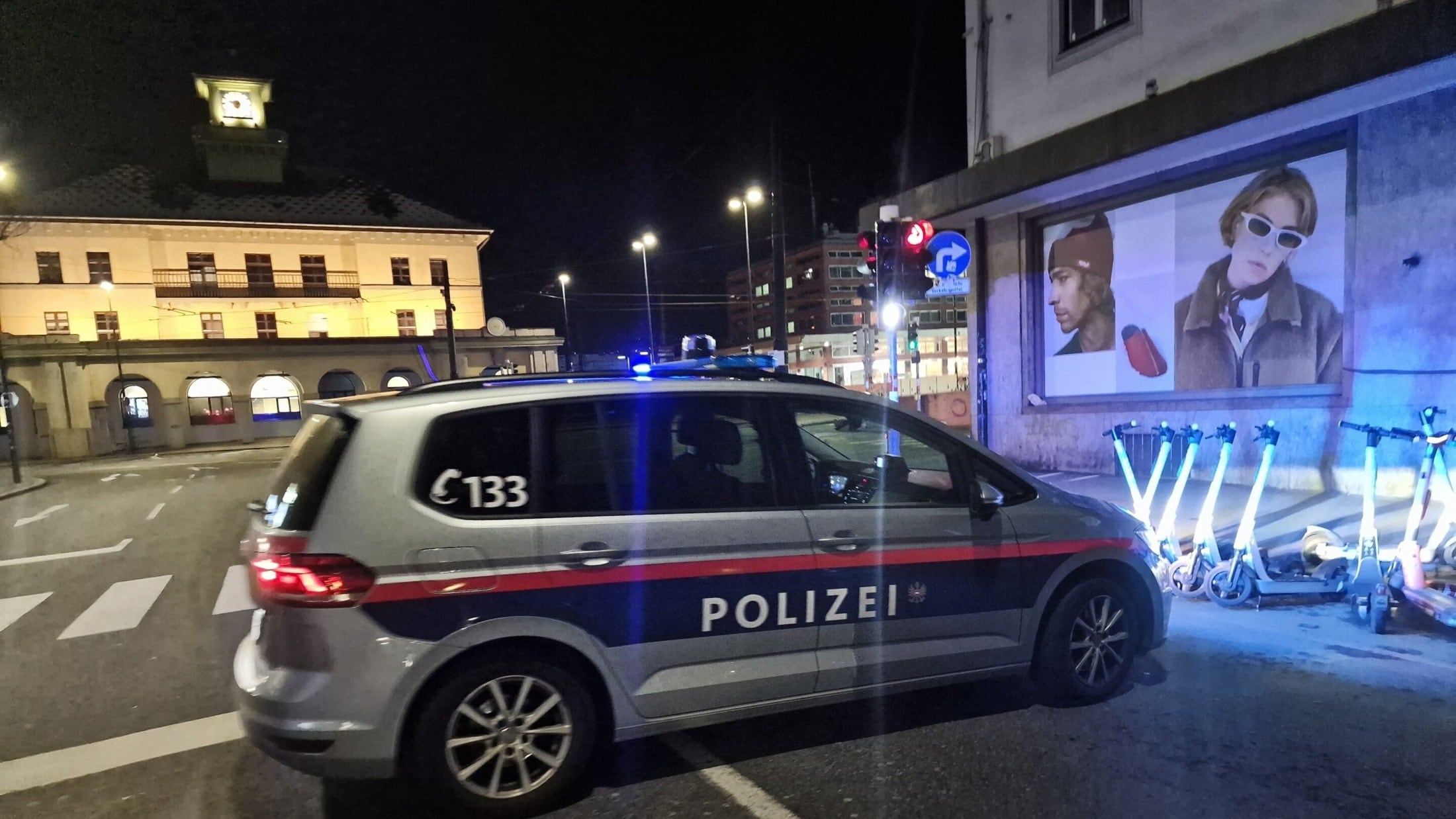 Entwarnung der polizei - hauptbahnhof innsbruck nach drohung evakuiert 2026