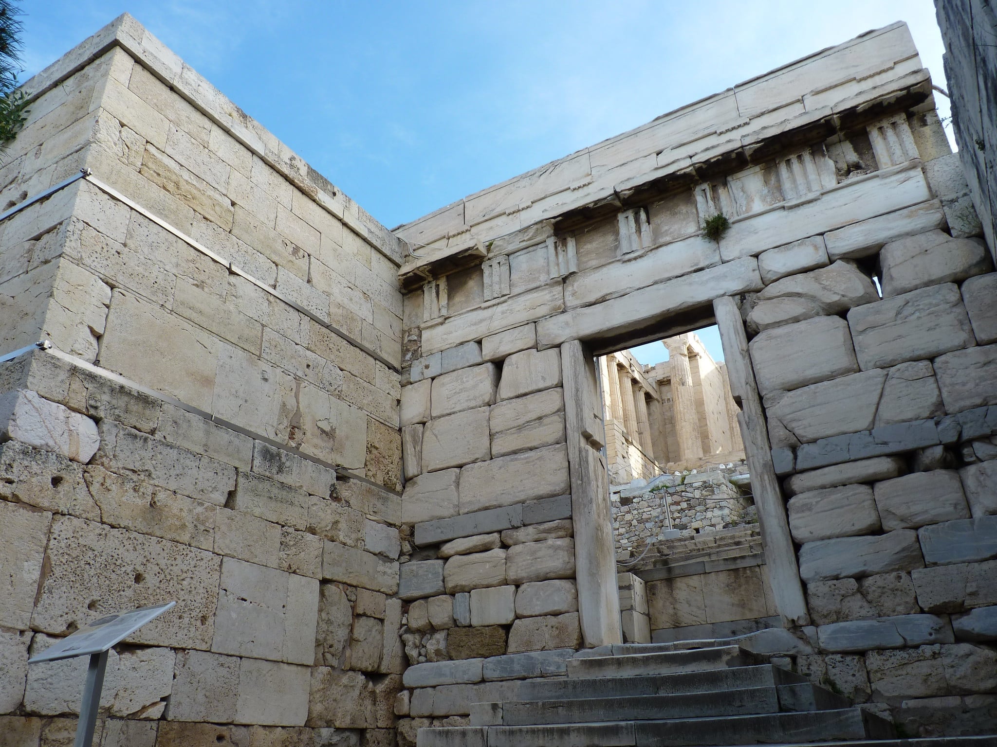Full guide to the acropolis of athens: top 10 monuments to see 2026 - justice - iustitia. Bg Beule gate to propylaia