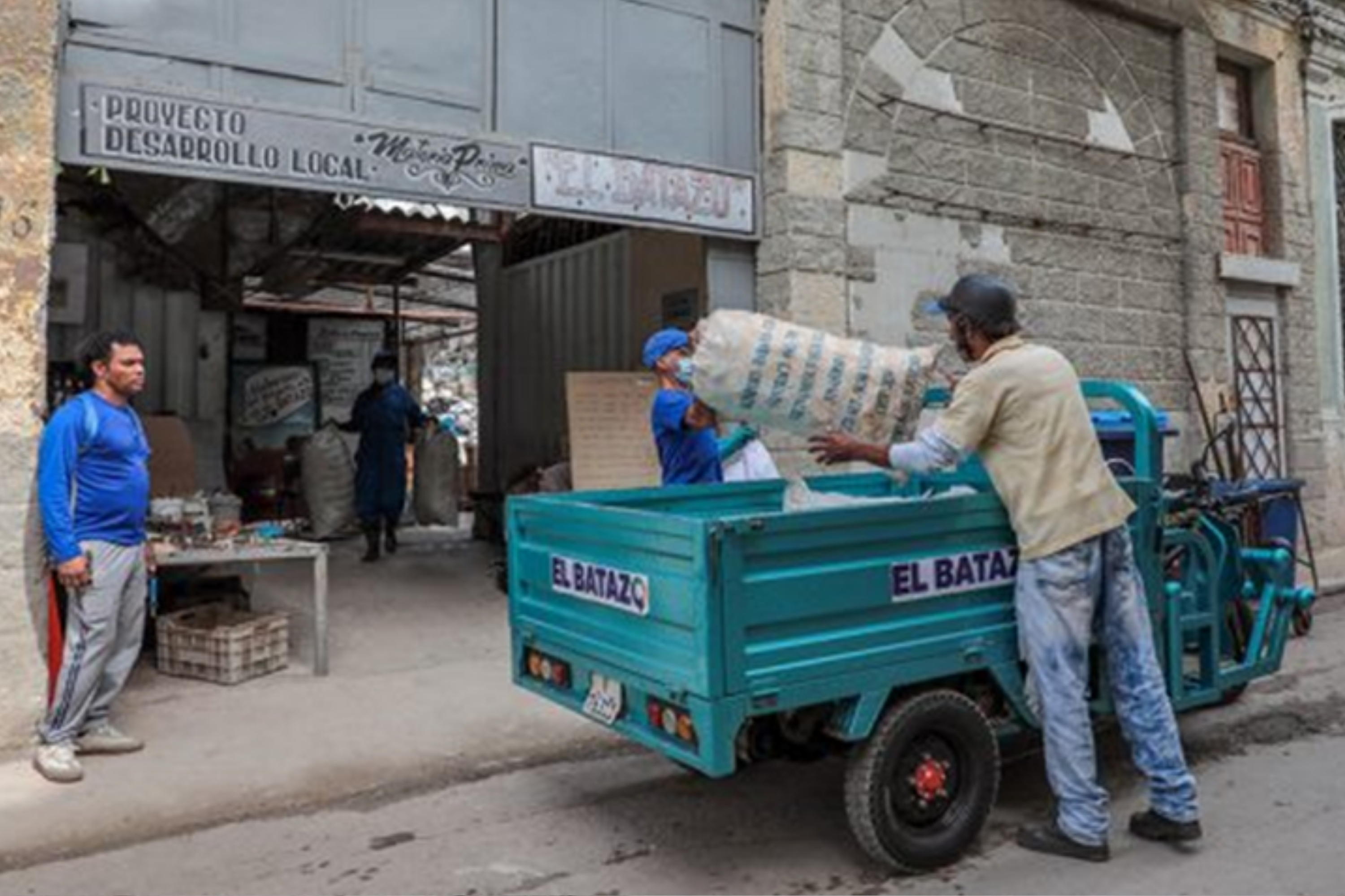 Havana'nın merkezinde çöp sorununa karşı topluluk temelli bir model: batazo projesi 2026 havana merkezinde sorununa kar topluluk temelli bir mod 4 iustitia. Bg havana'nın merkezinde, san nicolás ile manrique arasında kalan estrella caddesi'nde küçük bir bakkal,... Iustitia. Bg havana'nın merkezinde çöp sorununa karşı topluluk temelli bir model: batazo projesi 2026 2026-03-05 23:45:16 adalet - iustitia. Bg