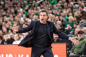 D. Itoudis prakalbo apie patirtą siaubą: šalia jo apartamentų griaudėjo sprogimas, žuvo moteris 2026 - юстиция D. Itoudis prakalbo apie patirtą siaubą: šalia jo apartamentų griaudėjo sprogimas, žuvo moteris 2026 itoudis prakalbo apie patirt siaub alia apartament gria iustitia. Bg tel avivo „hapoel“ treniruojantis dimitris itoudis savo akimis galėjo išvysti irano-izrelio karinio konflikto siaubą. D. Itoudis prakalbo apie patirtą siaubą: šalia jo... D. Itoudis prakalbo apie patirtą siaubą: šalia jo apartamentų griaudėjo sprogimas, žuvo moteris 2026 2026-03-03 10:20:00 юстиция