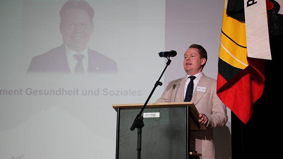 Appenzellerland julian inauen erhält abv-preis 2026 julian inauen erh abv preis 2026 9 appenzellerland präsidentin claudia frischknecht begrüsste am vergangenen samstag in oberegg delegierte aus allen zwanzig... Iustitia. Bg julian inauen erhält abv-preis 2026 2026-03-22 16:29:54 justiz appenzellerland