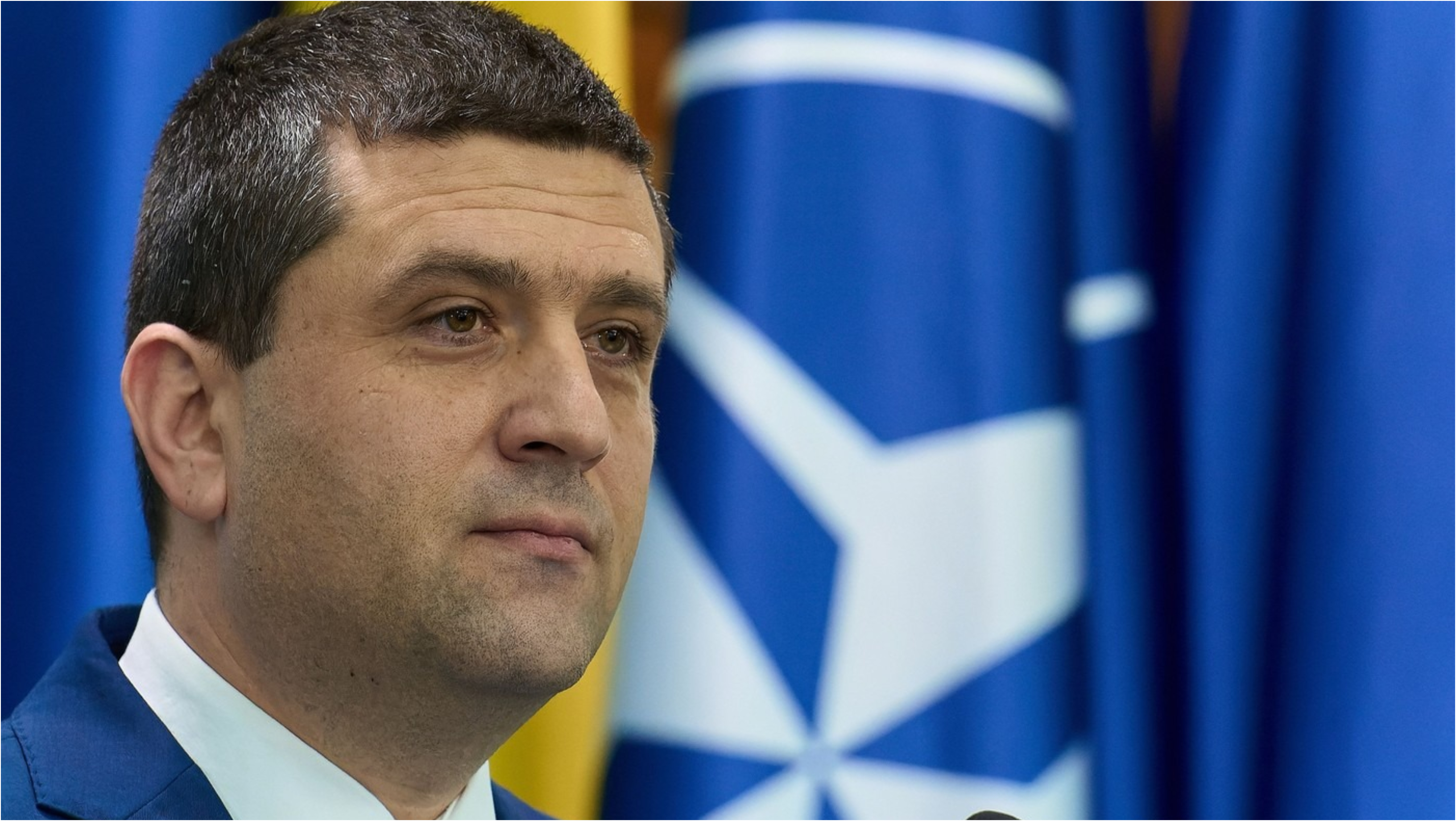 Miruță: nu vom trimite soldați în strâmtoarea ormuz, românia discută doar soluții 2026 miru vom trimite solda str mtoarea ormuz rom nia discut iustitia. Bg ministrul apărării radu miruţă a reafirmat poziția președintelui nicuşor dan privind discuțiile româniei... Iustitia. Bg miruță: nu vom trimite soldați în strâmtoarea ormuz, românia discută doar soluții 2026 2026-03-23 22:28:45 justiţie - iustitia. Bg