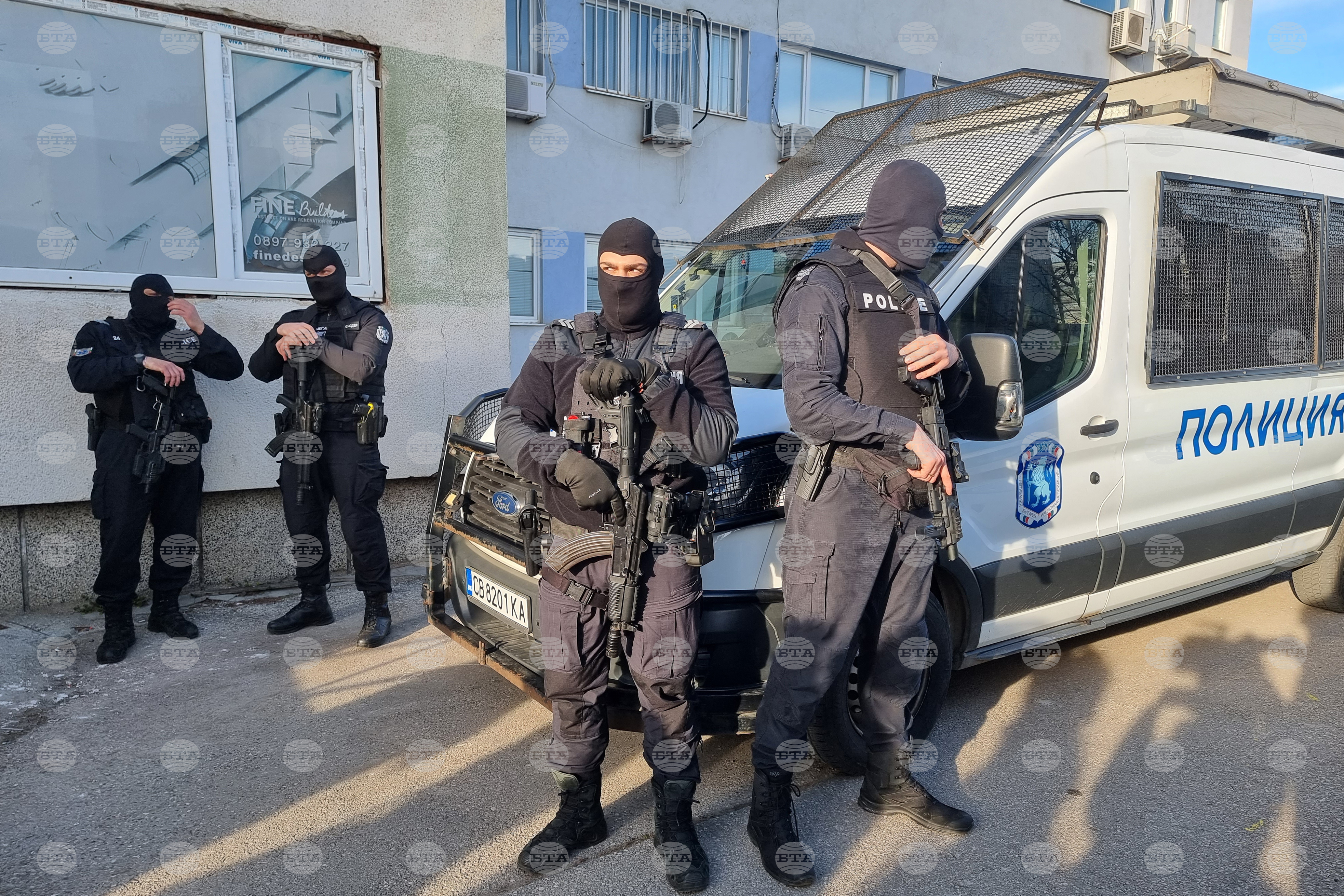 Проверени са над 220 аптеки, козметични салони, фитнес зали и складове в страната в рамките на международна операция 2026 - юстиция Проверени са над 220 аптеки, козметични салони, фитнес зали и складове в страната в рамките на международна операция 2026 provereni nad 220 apteki kozmetichni saloni fitnes zali проверени са над 220 обекта – аптеки, дрогерии, фитнес зали, козметични салони, складове и други на територията на... Iustitia. Bg проверени са над 220 аптеки, козметични салони, фитнес зали и складове в страната в рамките на международна операция 2026 2026-03-25 14:57:55 юстиция