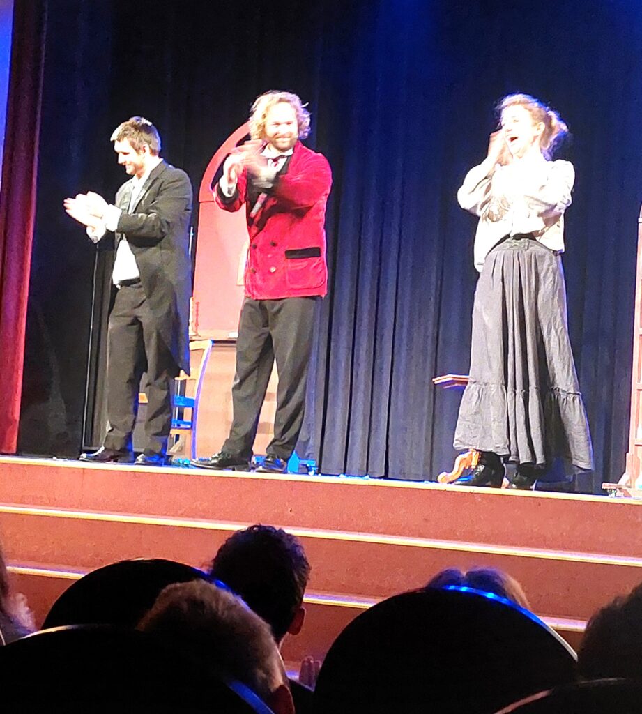 Kultura ha március, akkor angol nyelvi színház! 2026 rcius akkor angol nyelvi 2026 2 kultura iustitia. Bg -március 3-án nyolcvan hetedik és nyolcadik évfolyamos diákunk ismét az uránia filmszínházban járt, hogy... Iustitia. Bg ha március, akkor angol nyelvi színház! 2026 2026-03-05 18:30:00 igazságszolgáltatás - iustitia. Bg kultura