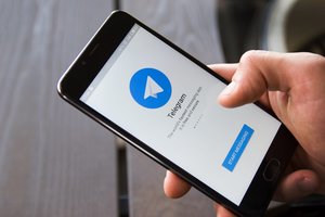 Rusijoje nustojo veikti susirašinėjimo programėlė „Telegram“ 2026