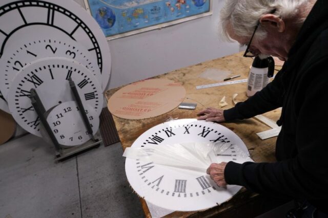 19 states approved permanent daylight saving time. Why they still have to change their clocks 2026