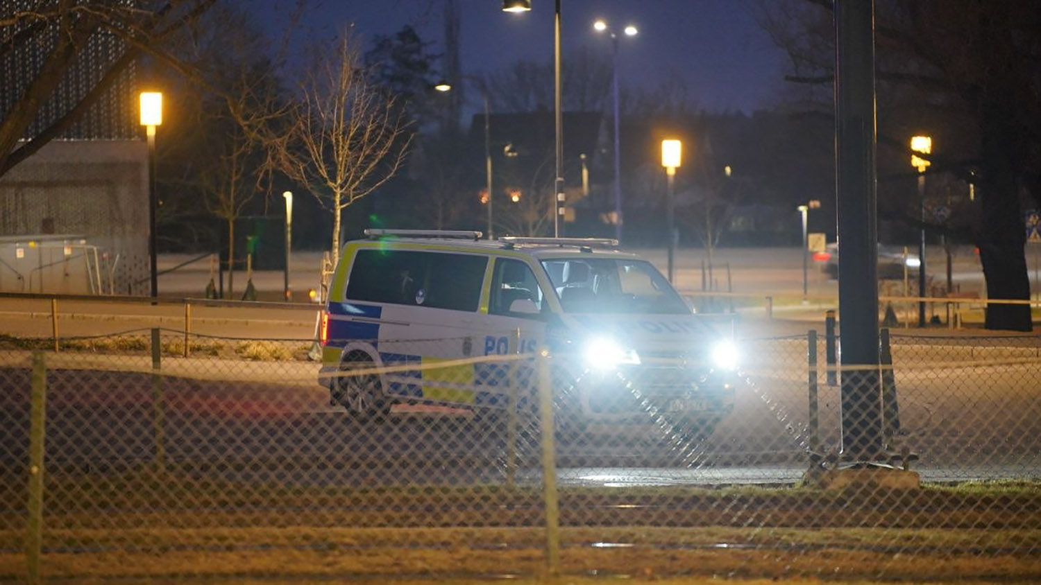 En till sjukhus efter misshandel i sandbyhov 2026