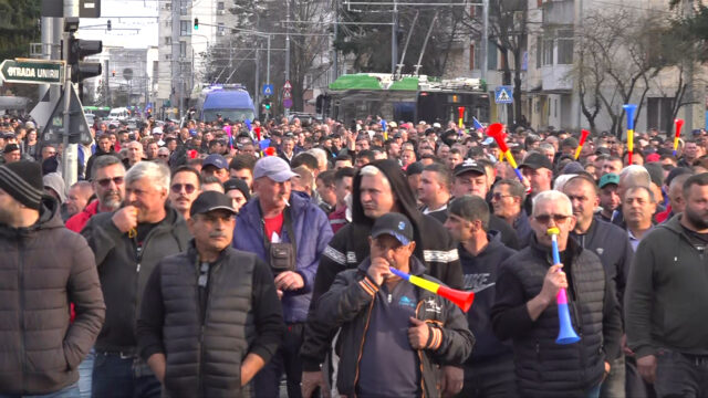 A treia zi de proteste la Târgu Jiu: sute de mineri în stradă. Oamenii amenință că vor muta manifestațiile în București 2026