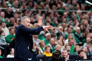 Po išvargtos pergalės t. Masiulis kalbėjo apie s. Francisco pasuktą koją ir gąsdinačią šaro kariauną 2026 - teisingumas - iustitia. Bg Krepšinis po išvargtos pergalės t. Masiulis kalbėjo apie s. Francisco pasuktą koją ir gąsdinačią šaro kariauną 2026 vargtos pergal masiulis kalb apie francisco pasukt koj krepšinis iustitia. Bg kauno „žalgiris“ antradienį savo žiūrovų akivaizdoje 78:71 įveikė miuncheno „bayern“, tačiau po pergalės žalgiriečių strategas tomas masiulis neliko pilnai patenkintas savo... Po išvargtos pergalės t. Masiulis kalbėjo apie s. Francisco pasuktą koją ir gąsdinačią šaro kariauną 2026 2026-03-24 19:14:00 teisingumas - iustitia. Bg krepšinis