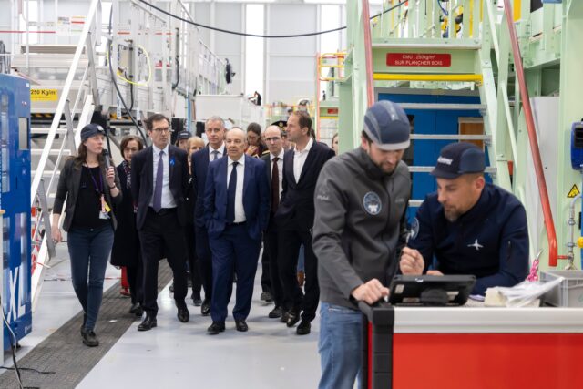 100 000 postes d’ici 2030 : France Travail se mobilise pour aider la défense à recruter 2026