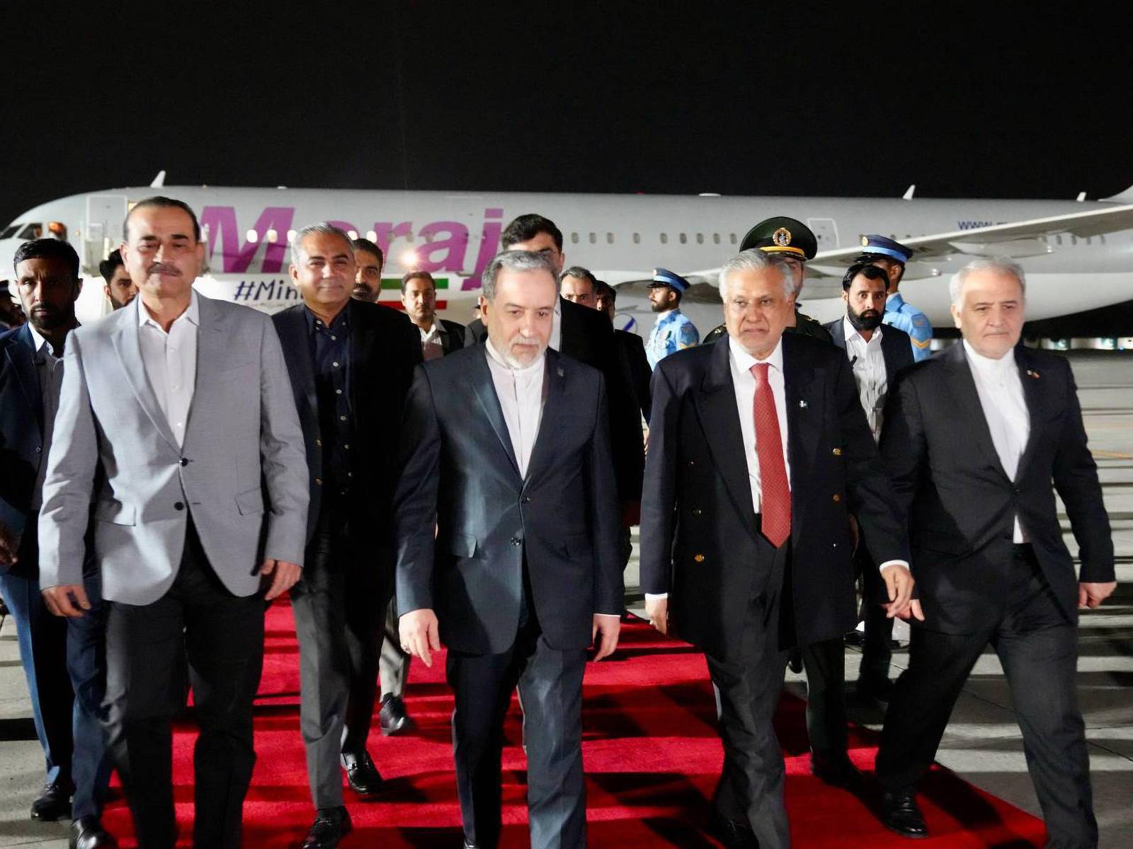 Abd-i̇srail saldırılarında 57. Gün: i̇ran'ın bölgesel diplomasi arayışı ve askeri hazırlığı sürüyor 2026 - adalet - iustitia. Bg Abd-i̇srail saldırılarında 57. Gün: i̇ran'ın bölgesel diplomasi arayışı ve askeri hazırlığı sürüyor 2026 abd srail sald lar nda ran lgesel diplomasi aray askeri iustitia. Bg 28 şubat'ta i̇srail'le birlikte i̇ran'a saldıran abd'nin haydutluğu sürüyor. İlan etmek zorunda kaldığı... Iustitia. Bg abd-i̇srail saldırılarında 57. Gün: i̇ran'ın bölgesel diplomasi arayışı ve askeri hazırlığı sürüyor 2026 2026-04-25 07:31:54 adalet - iustitia. Bg