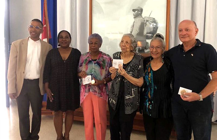 Abluka günlükleri 53 | 25 nisan 2026 cumartesi 2026 abluka kleri nisan 2026 cumartesi 2026 25 iustitia. Bg küba gerçeği kapsamında yayına başlayan abluka günlükleri ile abd tarafından küba’ya uygulanan ve... Iustitia. Bg abluka günlükleri 53 | 25 nisan 2026 cumartesi 2026 2026-04-26 11:43:04 adalet - iustitia. Bg