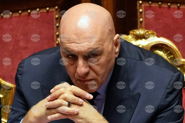 АНСА: Италианският министър на отбраната ще докладва пред парламента за войната в Иран 2026