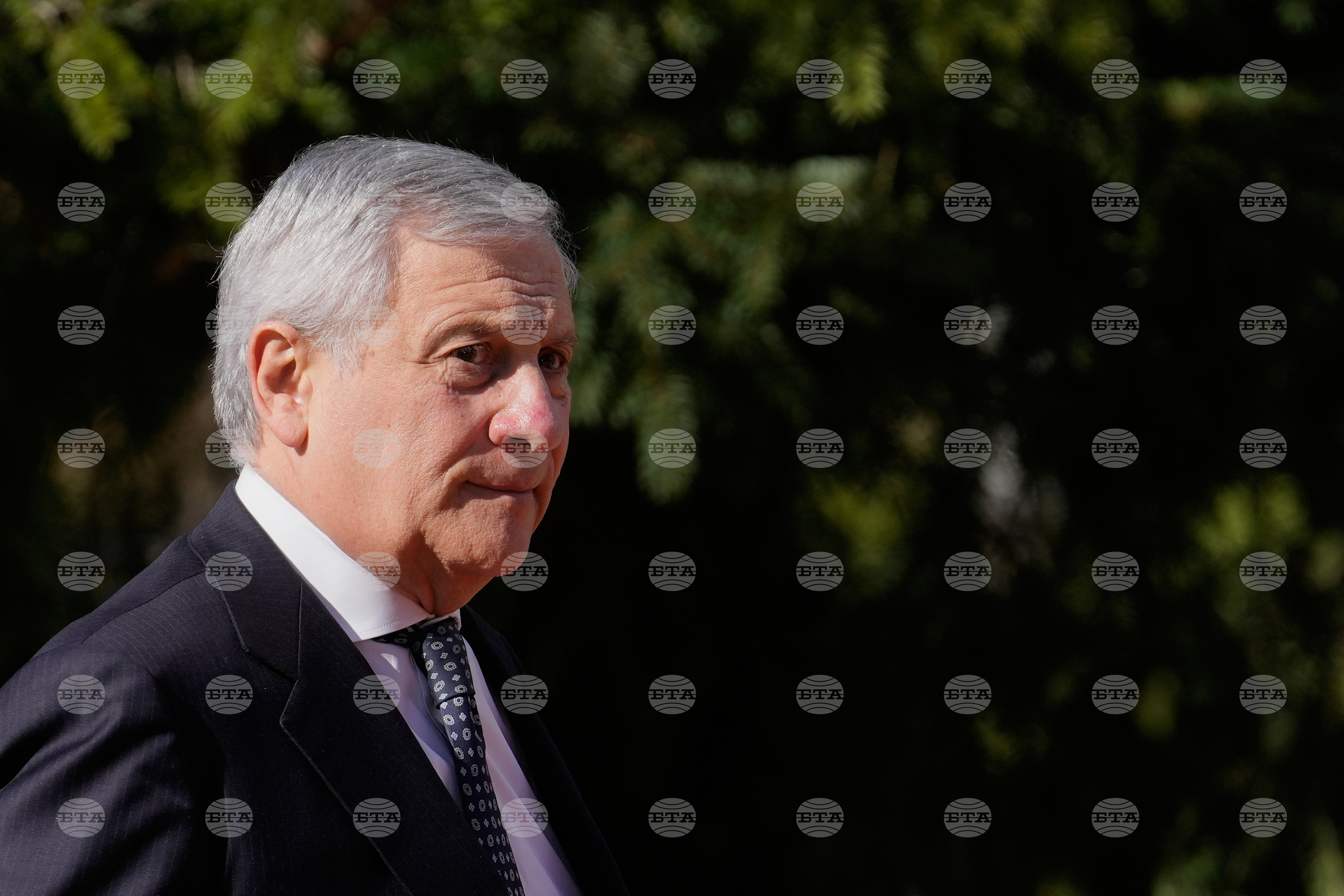 Анса: италия приветства двуседмичното примирие между сащ и иран 2026 - юстиция Свят анса: италия приветства двуседмичното примирие между сащ и иран 2026 ansa italiya privetstva dvusedmichnoto primirie mezhdu свят италианският външен министър антонио таяни приветства обявеното двуседмично примирие между сащ и иран и заяви, че... Iustitia. Bg анса: италия приветства двуседмичното примирие между сащ и иран 2026 2026-04-08 12:20:57 юстиция свят