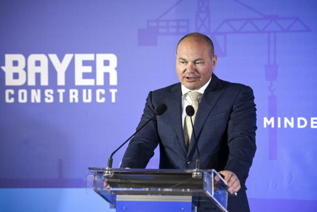 Baranyi ugyan elhajtotta őket, de a Pázmány új campusát még a NER-es Bayer Construct építheti meg 110 milliárdért 2026