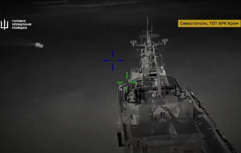 Война бойцы гур вывели из строя российские десантные корабли "николай фильченков" и "ямал" 2026 boytsy gur vyveli stroya rossiyskie desantnye korabli n 1 война воины спецподразделения "призраки" главного управления разведки министерства обороны украины в ночь на воскресенье,... Iustitia. Bg бойцы гур вывели из строя российские десантные корабли "николай фильченков" и "ямал" 2026 2026-04-20 08:35:09 справедливість - юстиция война