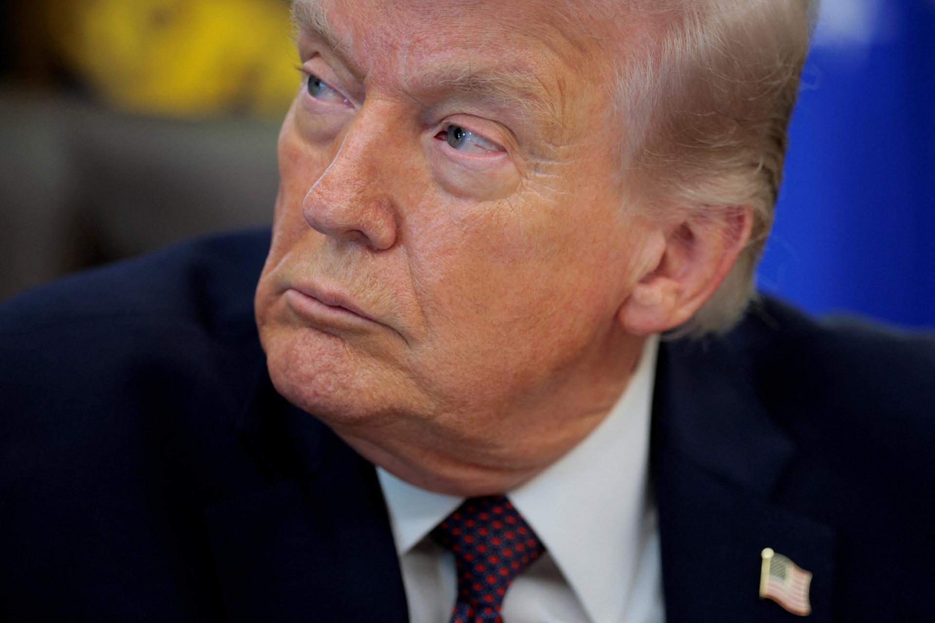 Ceny ropy klesli, situáciu na trhu často menia trumpove vyjadrenia 2026 - spravodlivosť - iustitia. Bg Zahraničná ekonomika ceny ropy klesli, situáciu na trhu často menia trumpove vyjadrenia 2026 ceny ropy klesli situ ciu trhu asto menia trumpove vyja zahraničná ekonomika iustitia. Bg iustitia. Bg ceny ropy v pondelok klesli o viac než percento, pričom cena brentu skĺzla k 107,50 usd za barel (159 litrov). Vývoj cien je však v pondelok plný výkyvov, keď pred pár hodinami cena brentu vyskočila nad... Ceny ropy klesli, situáciu na trhu často menia trumpove vyjadrenia 2026 2026-04-06 12:54:00 iustitia. Bg spravodlivosť - iustitia. Bg zahraničná ekonomika