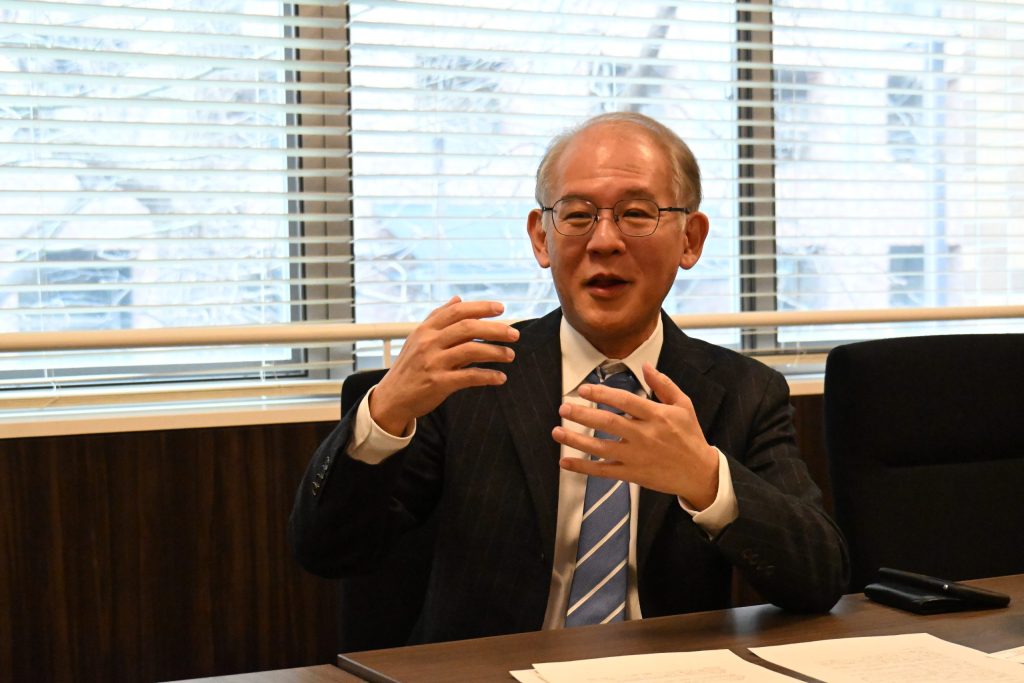 Professor 宇野重規教授インタビュー【後編】　新入生よ　大学では大いに迷い、行動し、学ぼう 2026 deha ini shi bou 2026 13 professor <img loading="lazy" decoding="async" class="aligncenter size-large wp-image-91290" data-src="https://iustitia. Bg/wp-content/uploads/2026/04/deha-ini-shi-bou-2026-12. Jpg" alt="" width="640" height="427" data-srcset="https://iustitia. Bg/wp-content/uploads/2026/04/deha-ini-shi-bou-2026-12. Jpg 1024w, https://iustitia. Bg/wp-content/uploads/2026/04/deha-ini-shi-bou-2026-15. Jpg 300w, https://iustitia. Bg/wp-content/uploads/2026/04/deha-ini-shi-bou-2026-16. Jpg 768w, https://www. Todaishimbun. Org/wp-content/uploads/2026/03/335545b8664fea66b7f7b5c4c7ecef4c. Jpg 1080w" data-sizes="auto, (max-width: 640px) 100vw, 640px"... Iustitia. Bg 宇野重規教授インタビュー【後編】　新入生よ　大学では大いに迷い、行動し、学ぼう 2026 2026-04-15 13:00:10 正義 professor