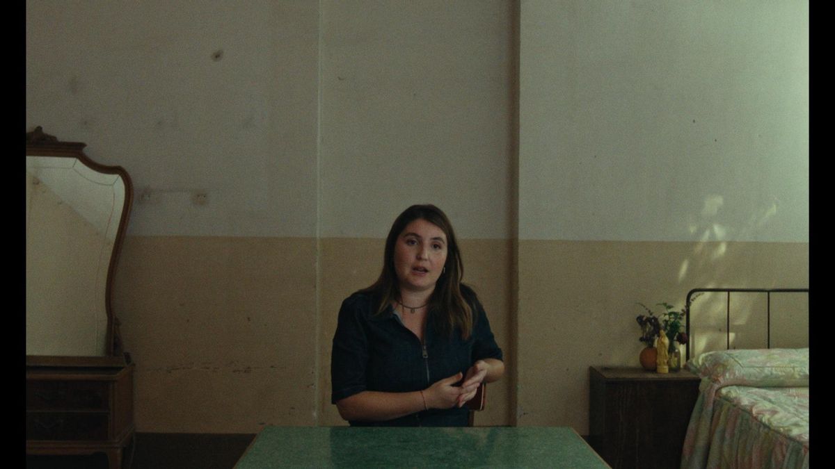 Sara lópez, en una escena de la serie documental.