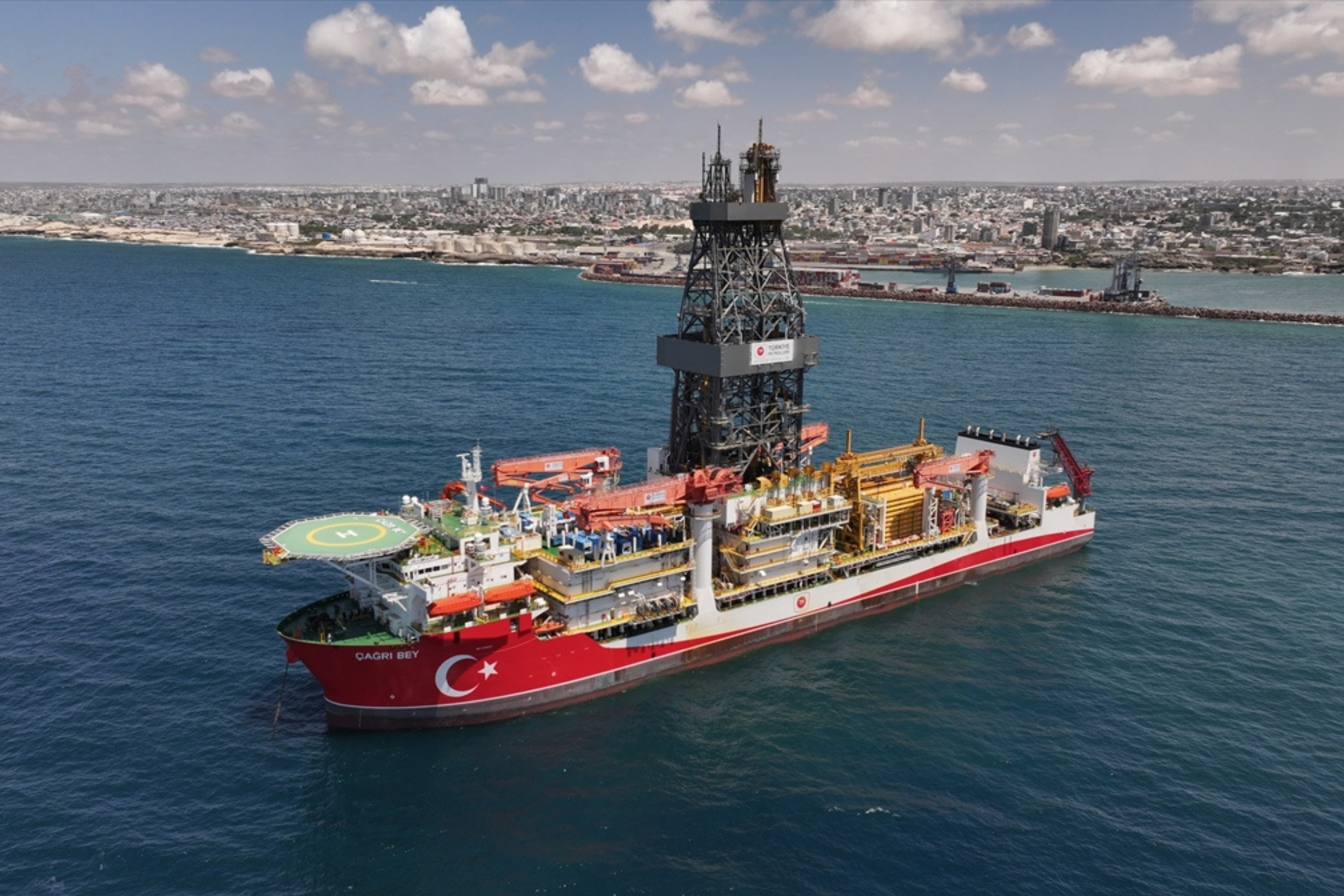 'dostluk şarkıları' eşliğinde sömürü tartışmaları: enerjide aslan payı türk patronlara, kırıntılar somali halkına 2026 dostluk ark lar inde tart malar enerjide aslan pay patr 2 iustitia. Bg somali'nin akp iktidarı, türkiye sermayesi ve tarikat/cemaat bağlantılı gerici kurumlar tarafından nasıl... Iustitia. Bg 'dostluk şarkıları' eşliğinde sömürü tartışmaları: enerjide aslan payı türk patronlara, kırıntılar somali halkına 2026 2026-04-11 16:05:47 adalet - iustitia. Bg