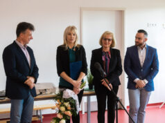 Dunakeszi: Idén Üveges Ildikó vehette át az Év kisgyermeknevelője elismerést 2026 Dunakeszi: Idén Üveges Ildikó vehette át az Év kisgyermeknevelője elismerést 2026