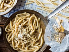 Einfach Essen – die Genusskolumne: Wie ein Schweizer Käse einem Pasta-Klassiker neues Leben einhaucht 2026 Einfach Essen – die Genusskolumne: Wie ein Schweizer Käse einem Pasta-Klassiker neues Leben einhaucht 2026
