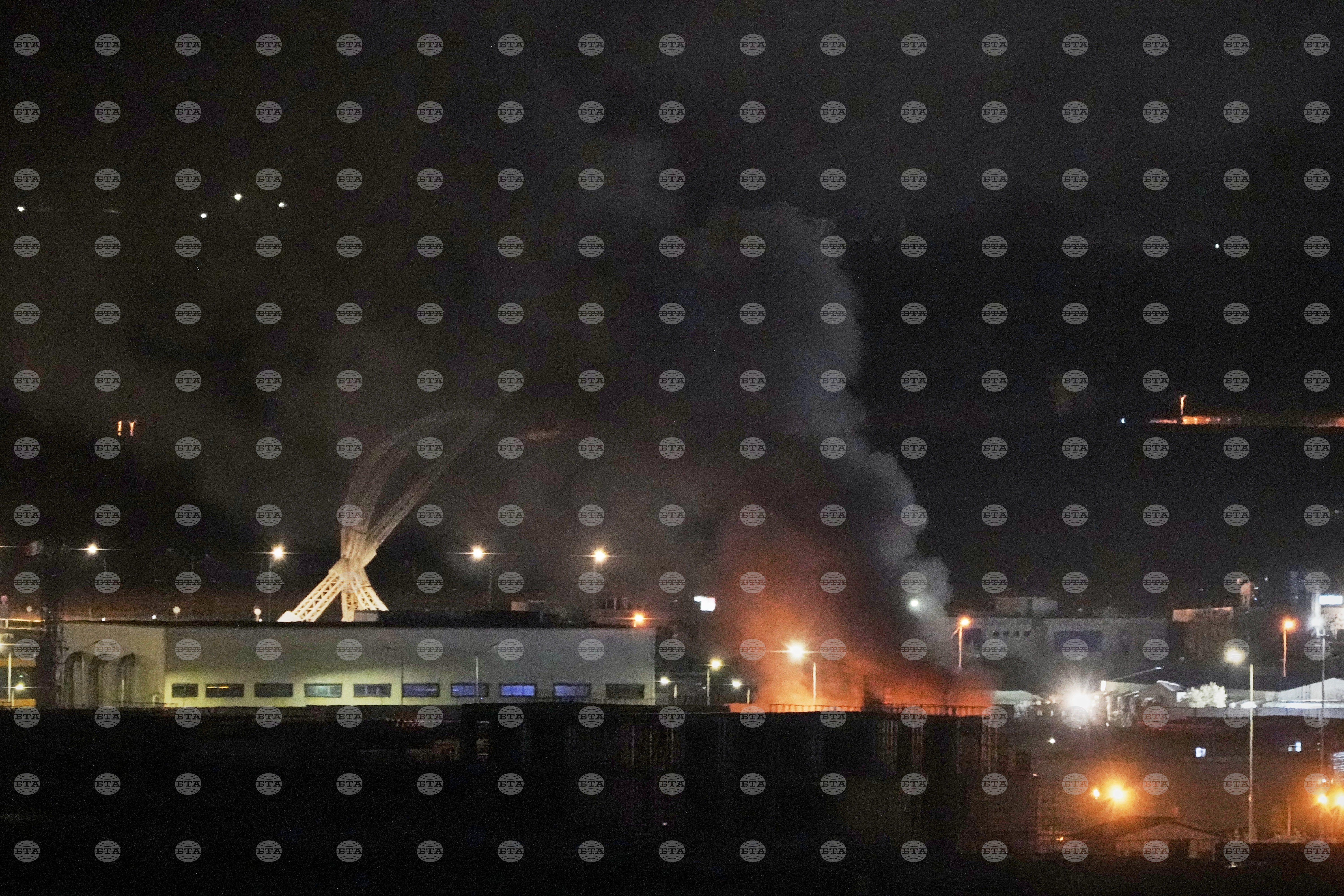 Свят експлозии бяха чути в близост до летището в ербил 2026 eksplozii byaha chuti blizost letishteto erbil 2026 свят две експлозии бяха чути в близост до летището в ербил, в северния иракски регион кюрдистан, предаде франс прес. На... Iustitia. Bg експлозии бяха чути в близост до летището в ербил 2026 2026-04-07 02:09:00 юстиция свят