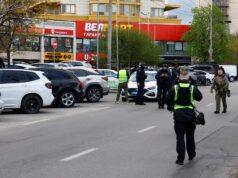 Floh in Supermarkt – Kiew: Mann erschießt fünf Menschen, nimmt Geiseln 2026 Floh in Supermarkt - Kiew: Mann erschießt fünf Menschen, nimmt Geiseln 2026