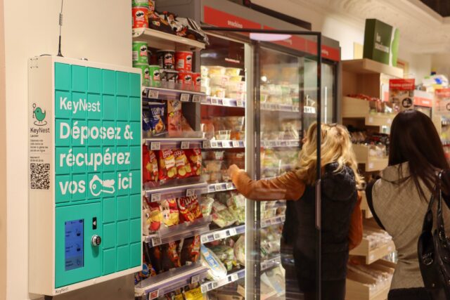 Franchise : non, le magasin physique n’est pas mort 2026