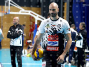 Галатасарай победи Халкбанк с Матей Казийски и Цветан Соколов в плейофите на турското волейболно първенство 2026 Галатасарай победи Халкбанк с Матей Казийски и Цветан Соколов в плейофите на турското волейболно първенство 2026