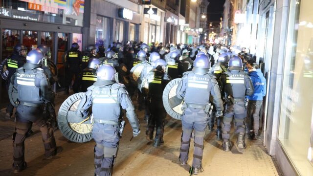 ME grijpt in bij kampioensfeest ADO Den Haag 2026