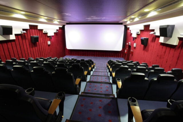 Grupo de trabalho propõe reforma para exibição de cinema com incentivos, quotas e um passe 2026