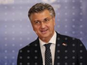 Хърватският премиер Пленкович поздрави по телефона Петер Мадяр за изборната победа в Унгария 2026 Хърватският премиер Пленкович поздрави по телефона Петер Мадяр за изборната победа в Унгария 2026