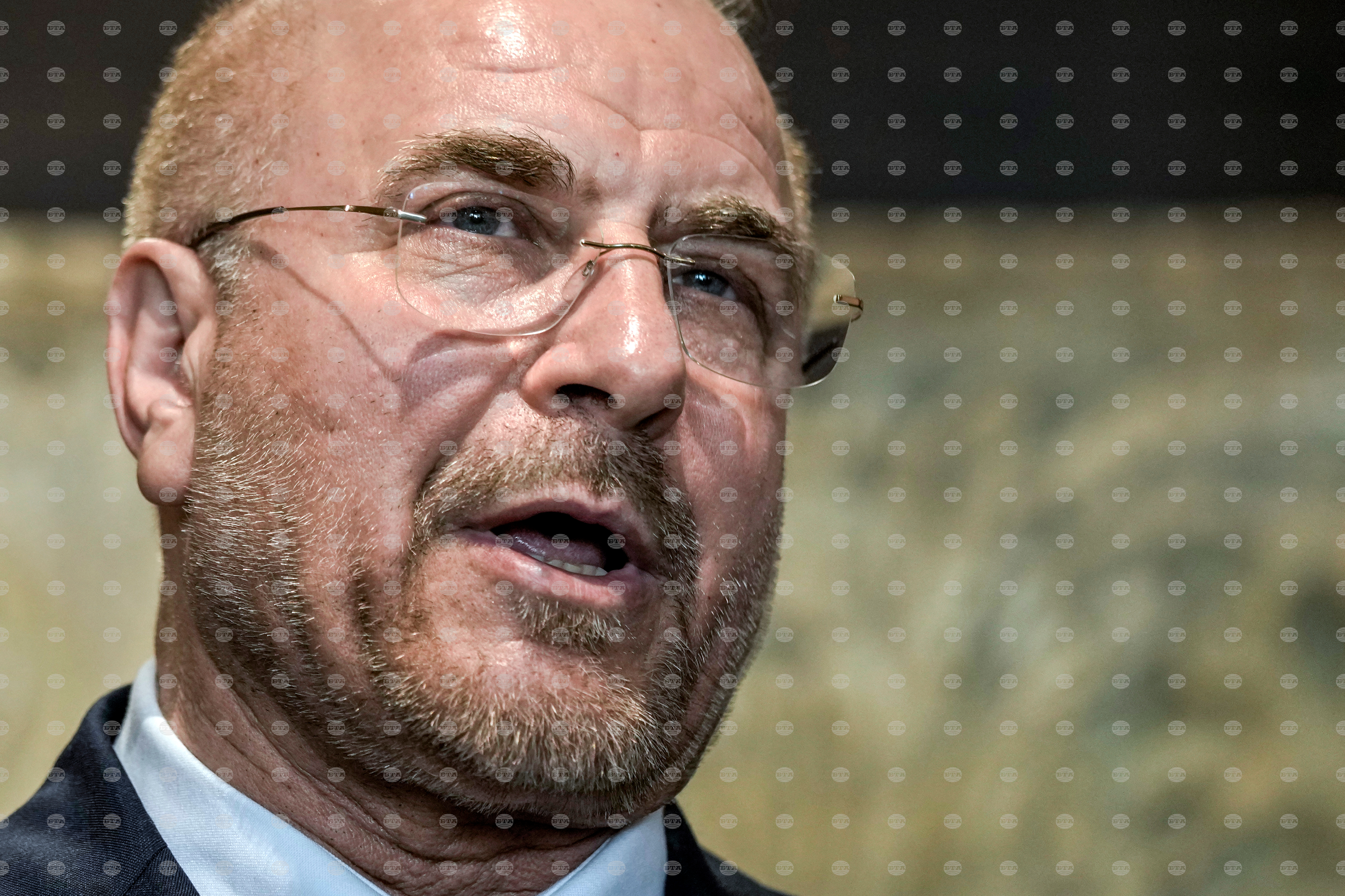 Свят иранска делегация, водена от председателя на иранския парламент, пристигна в исламабад за предстоящите преговори със сащ 2026 iranska delegatsiya vodena predsedatelya iranskiya parl свят иранска преговорна делегация, водена от председателя на иранския парламент мохамад багер галибаф, пристигна в... Iustitia. Bg иранска делегация, водена от председателя на иранския парламент, пристигна в исламабад за предстоящите преговори със сащ 2026 2026-04-10 21:36:00 юстиция свят