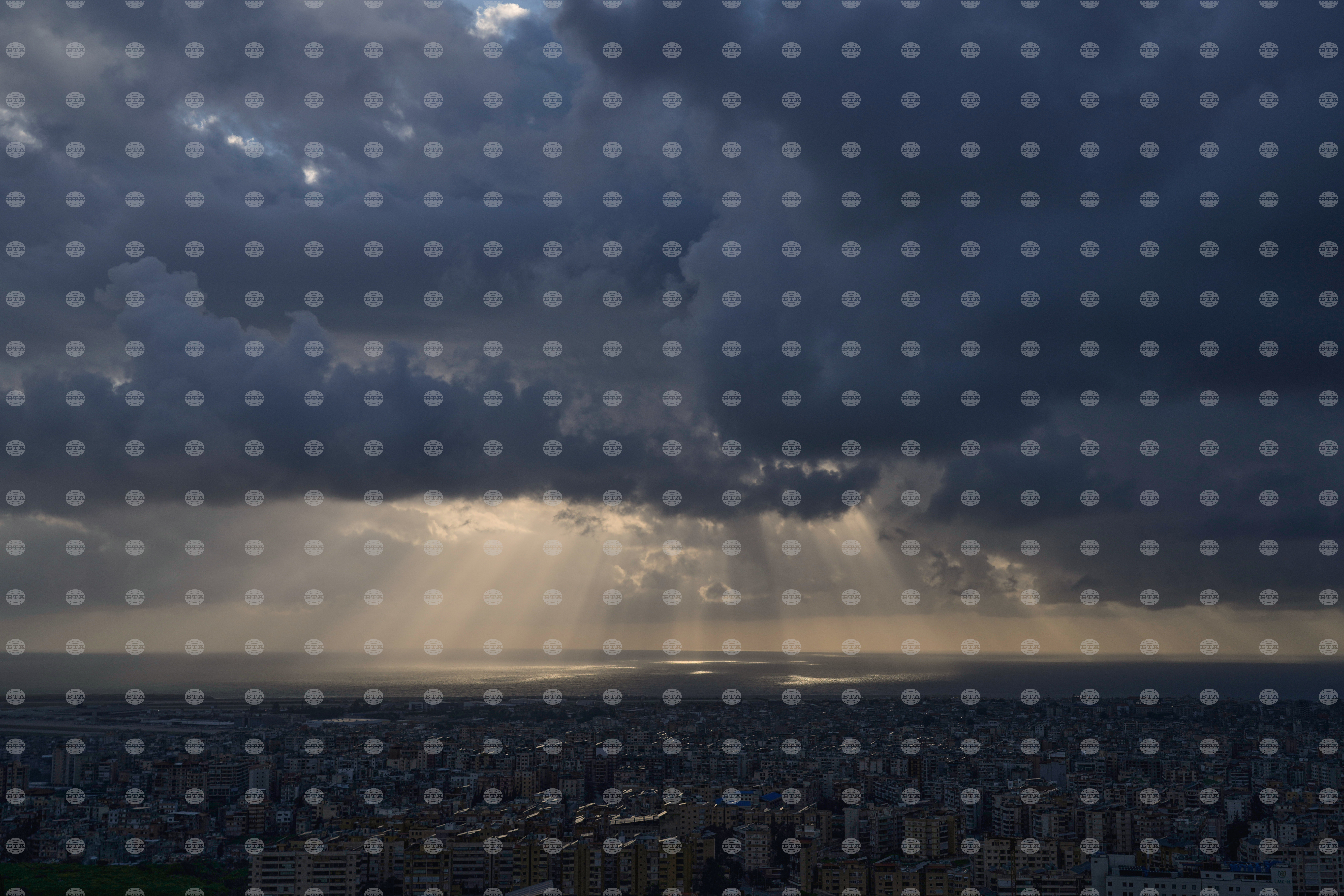 Свят израел отхвърля преговори с "хизбула" за прекратяване на огъня, но се съгласи да започне официални преговори с ливан 2026 izrael othvarlya pregovori hizbula prekratyavane oganya свят израел отказва да обсъжда сключването на споразумение за прекратяването на огъня с ливанското въоръжено движение... Iustitia. Bg израел отхвърля преговори с "хизбула" за прекратяване на огъня, но се съгласи да започне официални преговори с ливан 2026 2026-04-11 00:08:00 юстиция свят