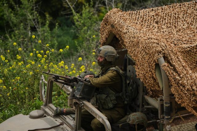 Izraelská armáda krátko pred vstupom prímeria do platnosti zasahuje ciele Hizballáhu po streľbe z Libanonu 2026