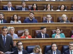 Junts da un paso más en su choque con el Gobierno y pide a Sánchez que convoque elecciones 2026 Junts da un paso más en su choque con el Gobierno y pide a Sánchez que convoque elecciones 2026