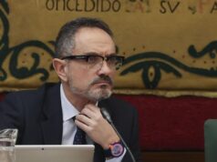Un juzgado admite la querella de la exconcejala de Móstoles por acoso sexual y laboral contra el alcalde y el PP 2026 Un juzgado admite la querella de la exconcejala de Móstoles por acoso sexual y laboral contra el alcalde y el PP 2026