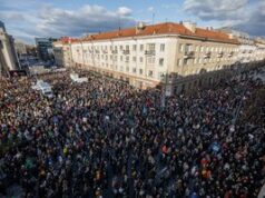 Kiek žmonių buvo trečiadienio mitinge Vilniuje? Štai ką rodo mobiliojo ryšio duomenys 2026 Kiek žmonių buvo trečiadienio mitinge Vilniuje? Štai ką rodo mobiliojo ryšio duomenys 2026