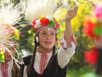 Общество лазаровден е: обичаи и поверия за празника 2026 lazarovden obichai poveriya praznika 2026 1 общество празнуваме лазаровден, който винаги е в предпоследната събота преди великден. Тази година празникът се пада на 4 април. По традиция на лазаровден се откъсват зелени върбови... Iustitia. Bg лазаровден е: обичаи и поверия за празника 2026 2026-04-04 06:45:37 юстиция общество