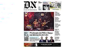 Ção impressa leia aqui o dn desta sexta-feira, 17 de abril 2026 leia aqui desta sexta feira abril 2026 6 ção impressa mais uma edição do barómetro dn/aximage faz manchete do dn deste dia, edição de fim de semana:ps à frente do psd e... Iustitia. Bg leia aqui o dn desta sexta-feira, 17 de abril 2026 2026-04-16 22:01:37 justiça - iustitia. Bg ção impressa