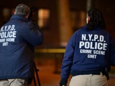 Lelőtték a rendőrök azt a férfit, aki három embert késelt meg a New York-i metróban 2026 Lelőtték a rendőrök azt a férfit, aki három embert késelt meg a New York-i metróban 2026